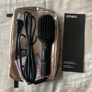 Amika Polished perfection hair straightener